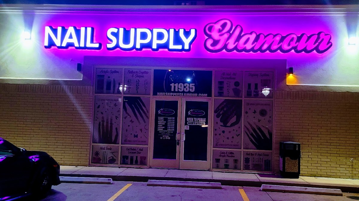 Nail Supply Glamour