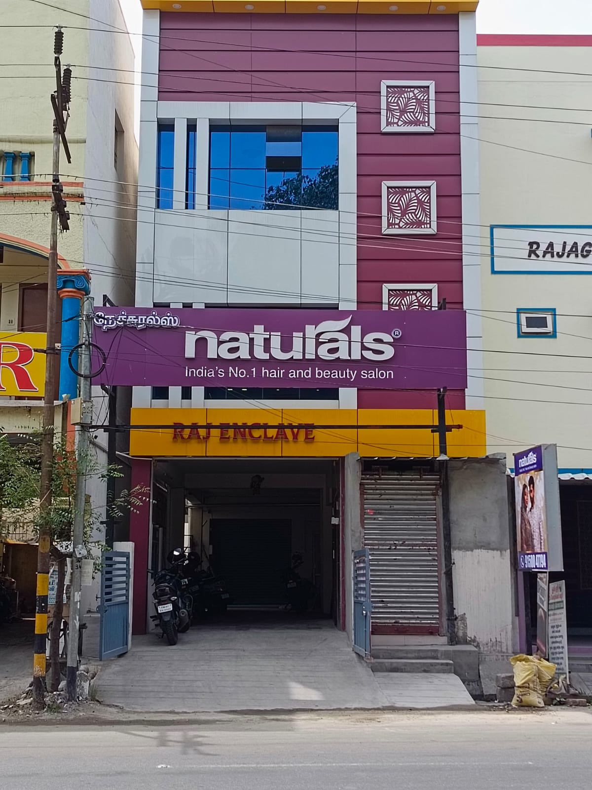 Naturals Salon