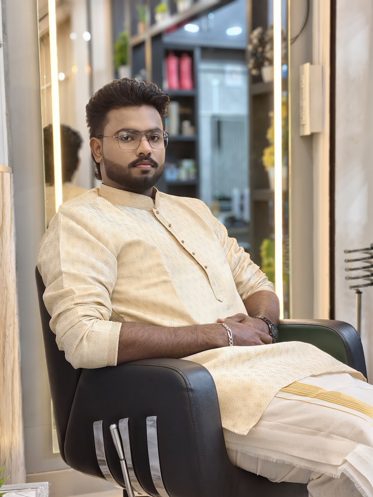 Ambadi Beauty Parlour and Bridal Studio