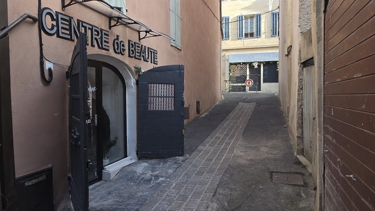 Centre de Beaute Naya