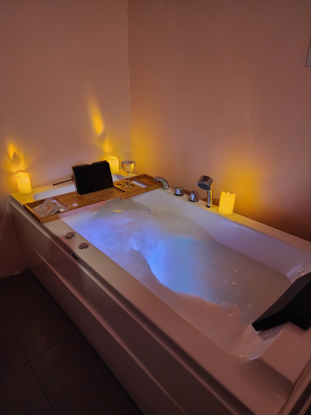 Aster Village Spa