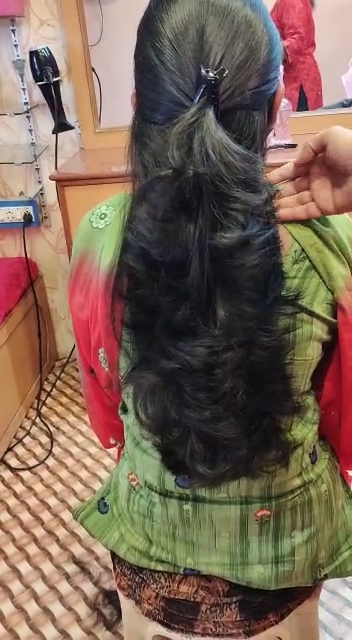 Snow White Beauty Parlour & Fancy Dress
