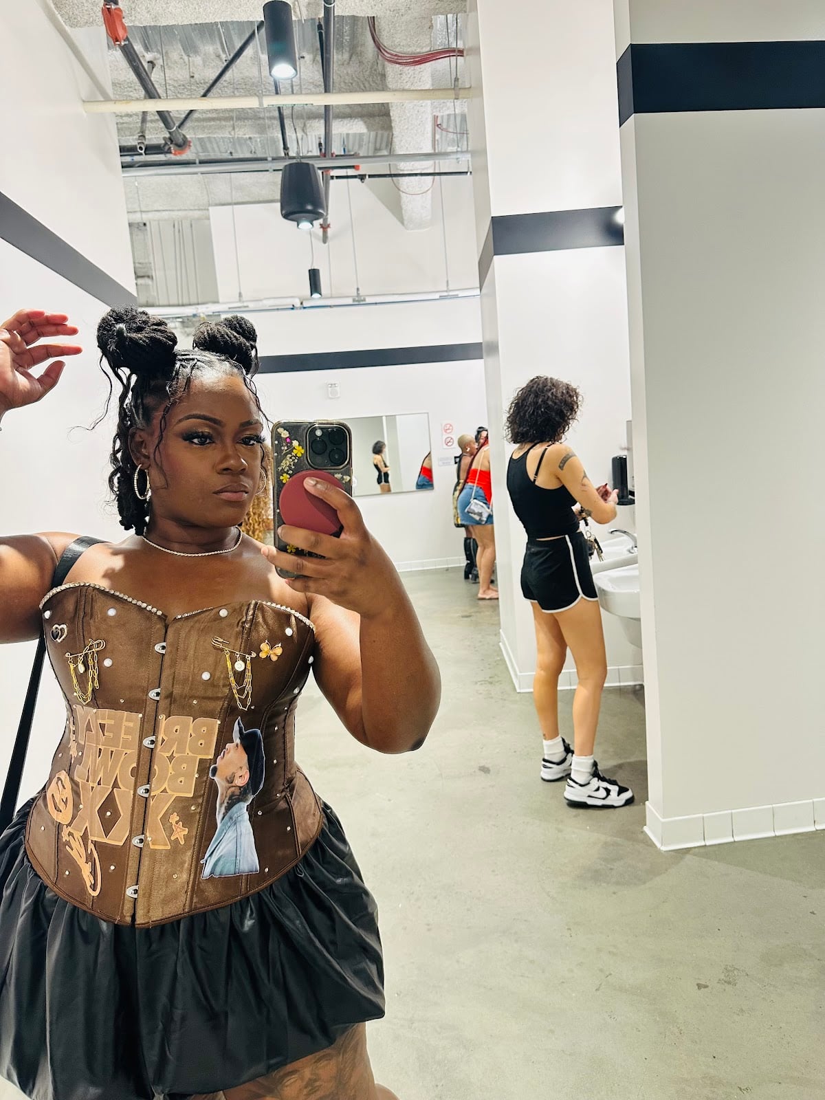 Lux Glam and Glow LLC