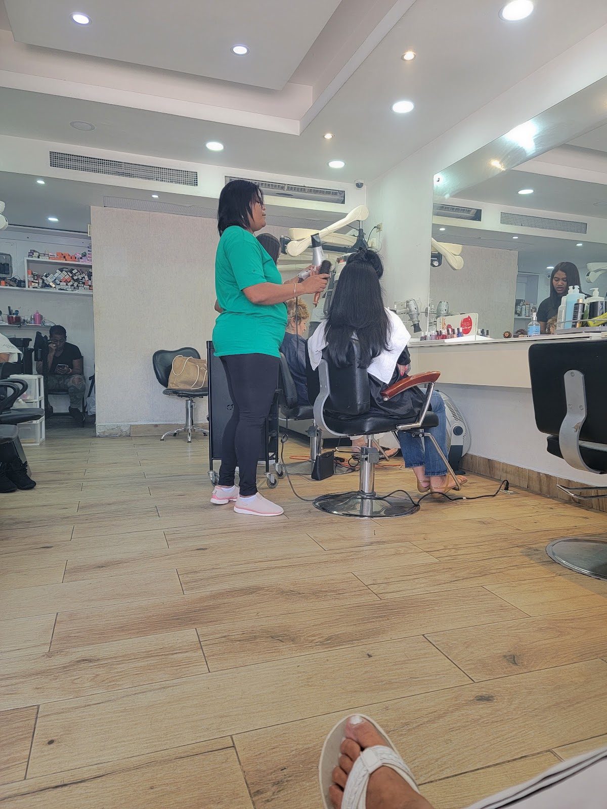 Joseph Beauty & Makeup