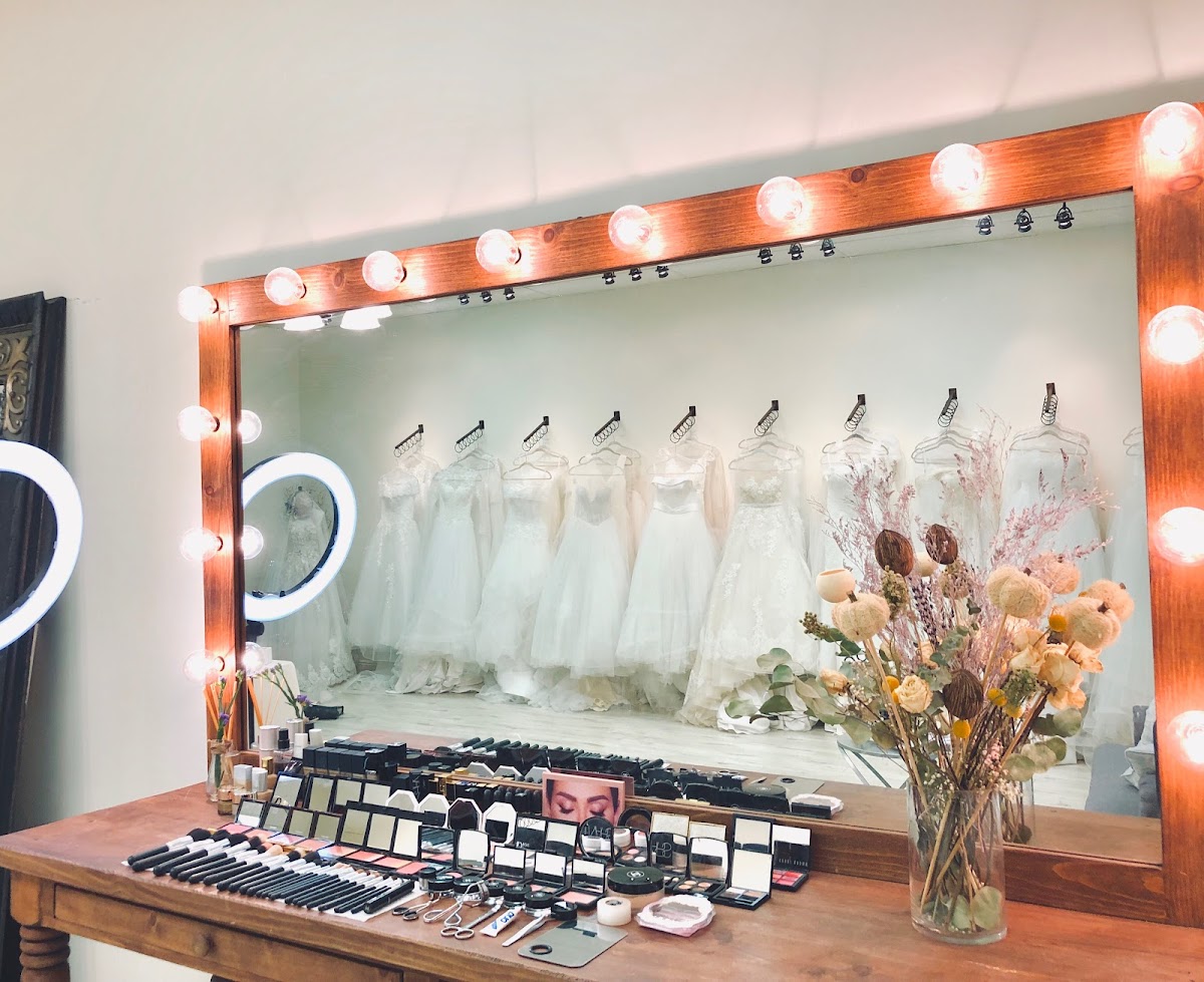 MK Makeup Studio