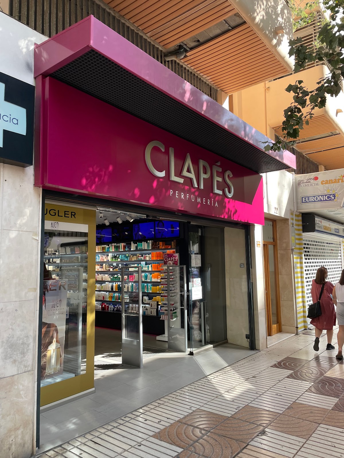 Perfumerías Clapés