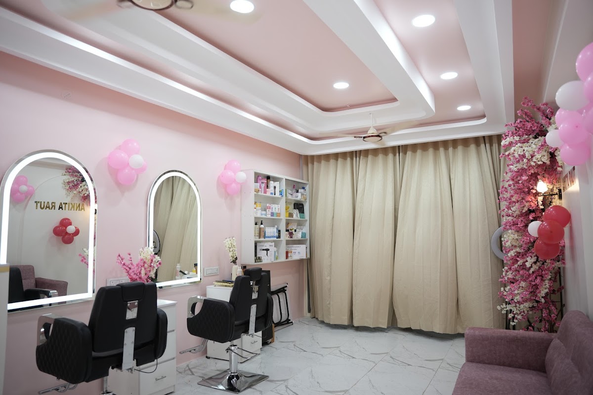 Luxe Beauty Parlour