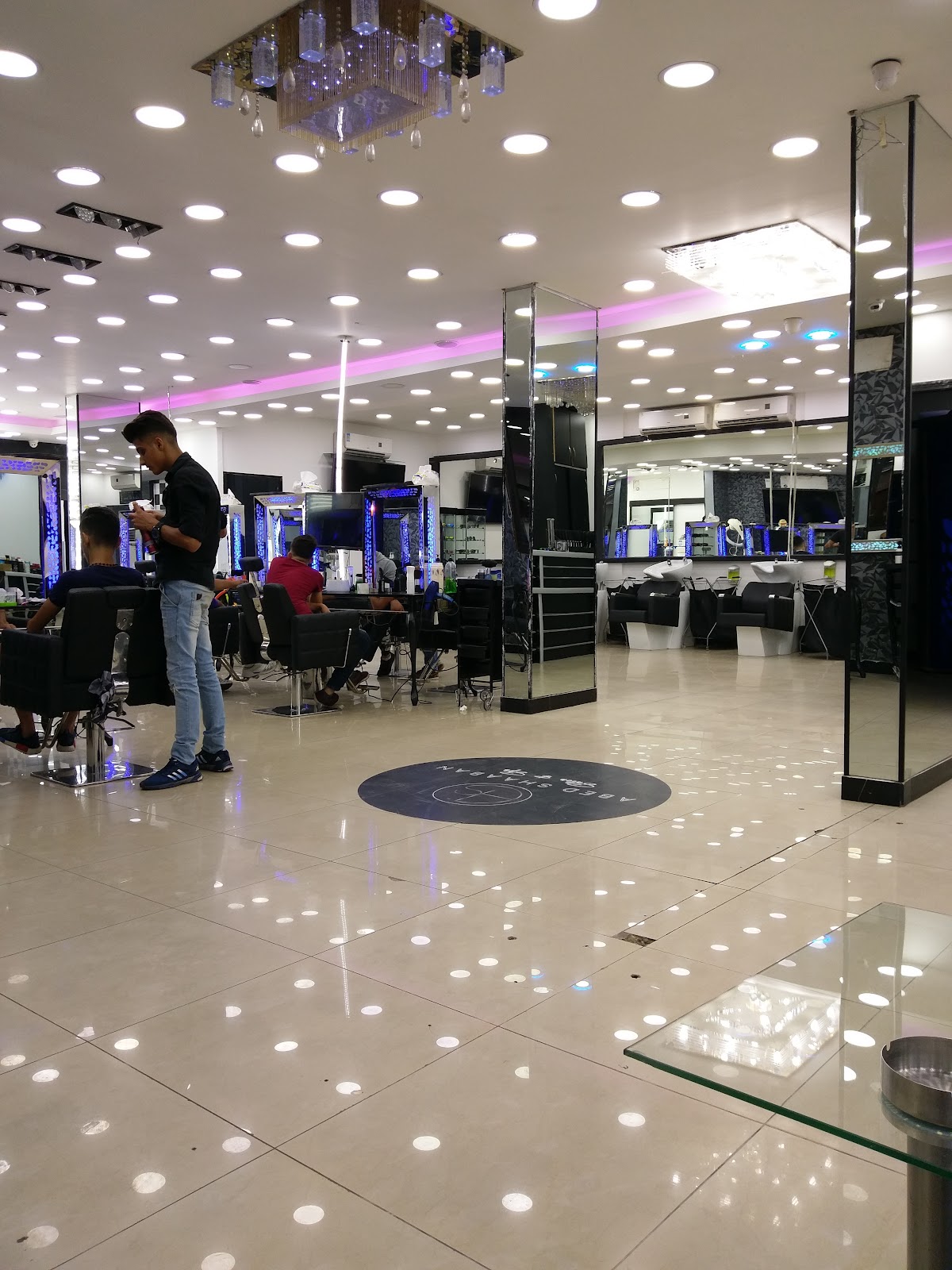 Abed Shaaban Salon B