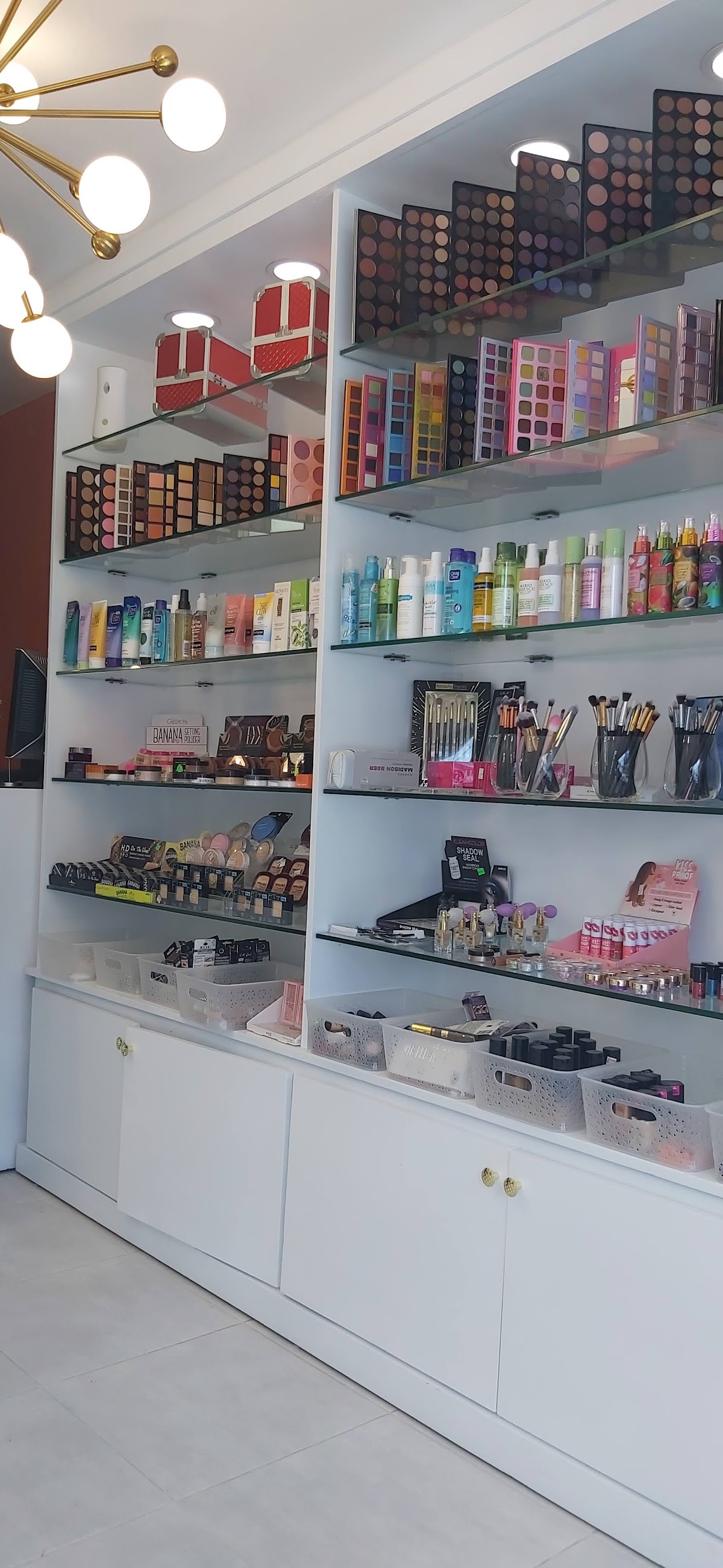 Yoma Makeup Studio