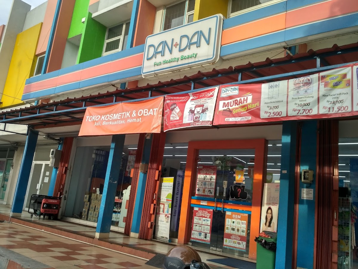 DAN+DAN Villa Tomang Baru