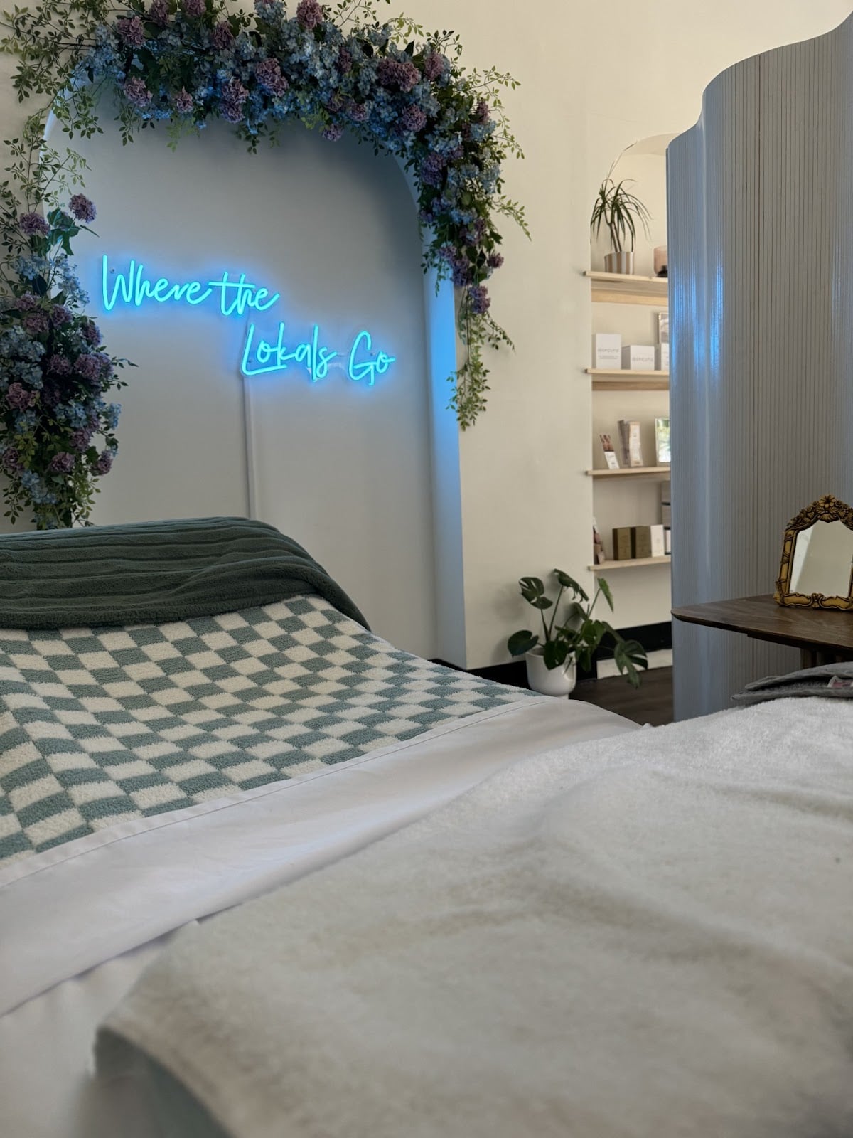 The Lokal Beauty Bar Tremont
