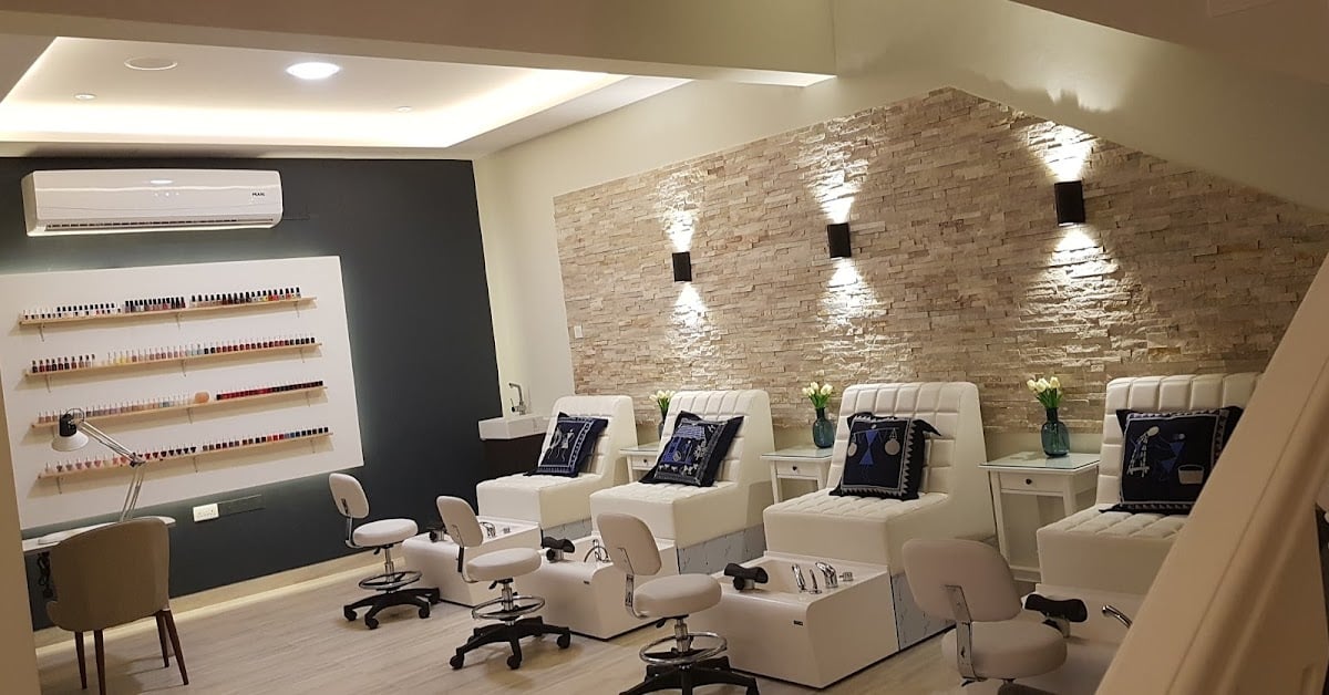 Sisters Glamour Salon