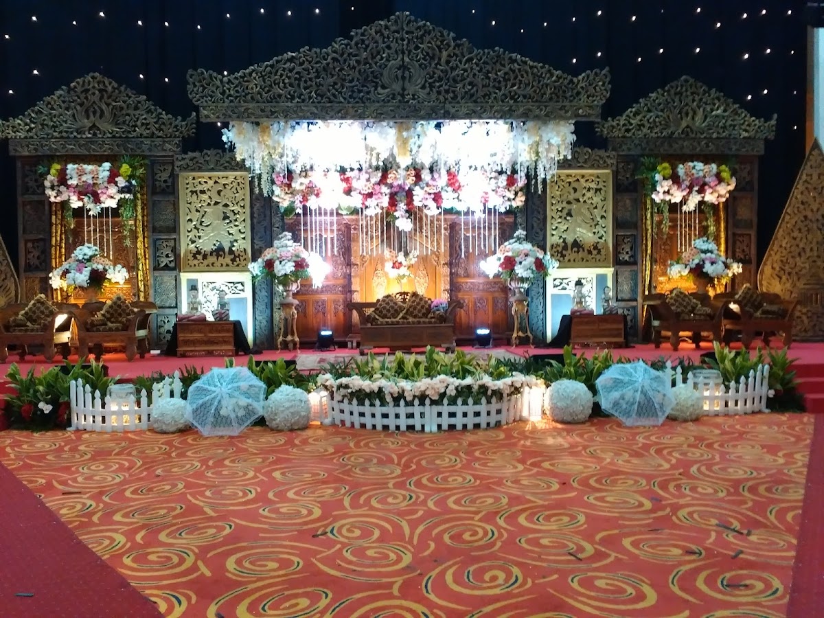 Sanggar Rias Praptiwi