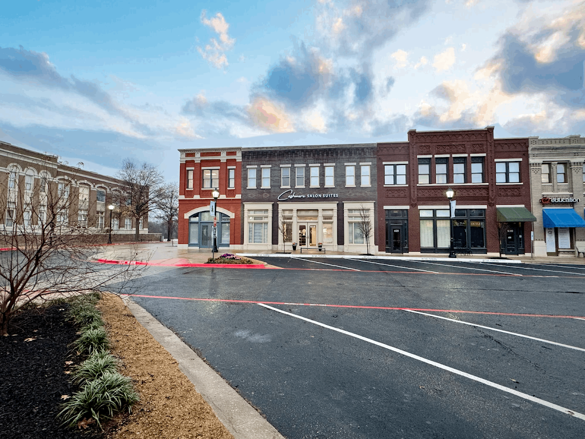 Cashmere Salon Suites