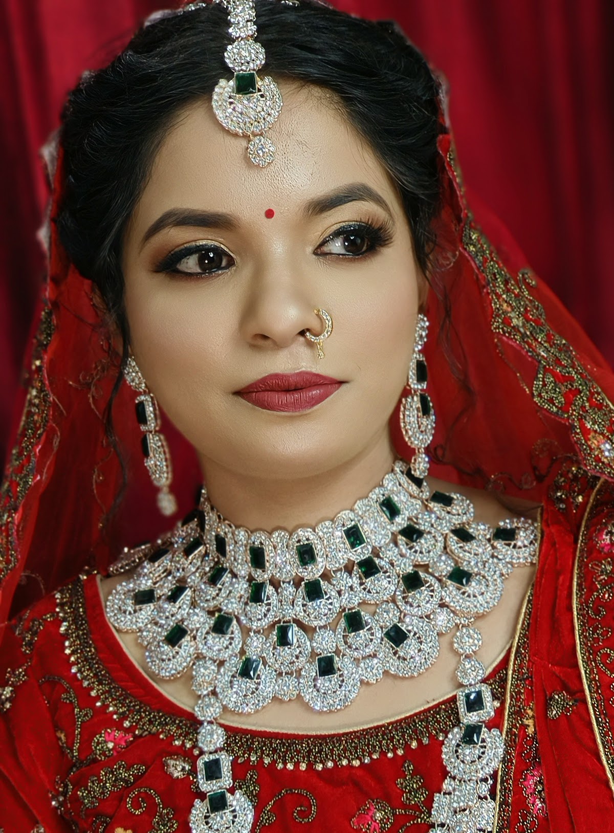 Shanu makeovers and makeup studio