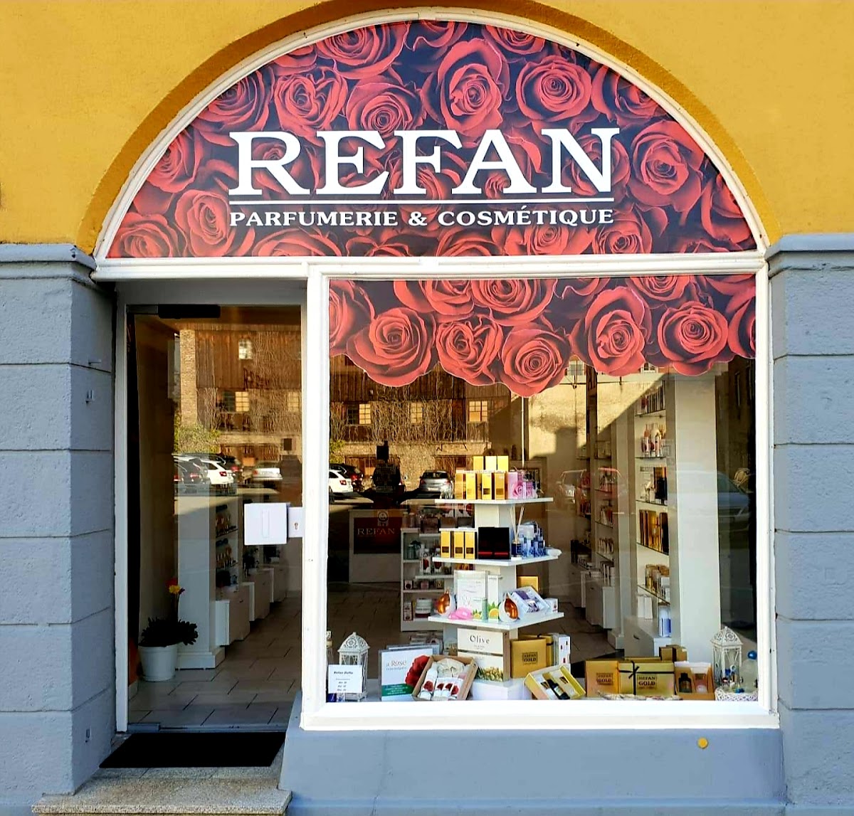 REFAN Naturkosmetik Parfümerie