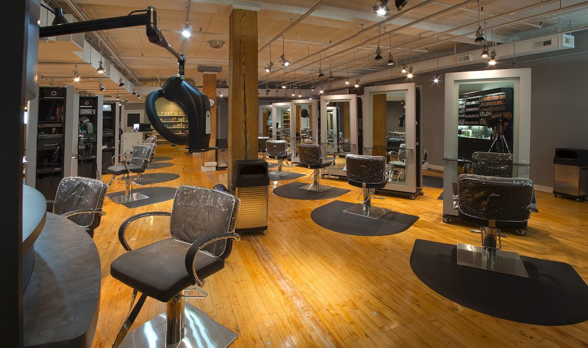 Fox & Hounds Hair Studio & Day Spa