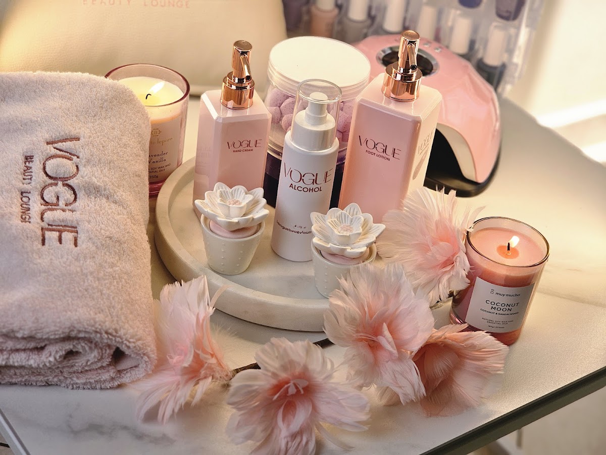 La Vogue Beauty Lounge
