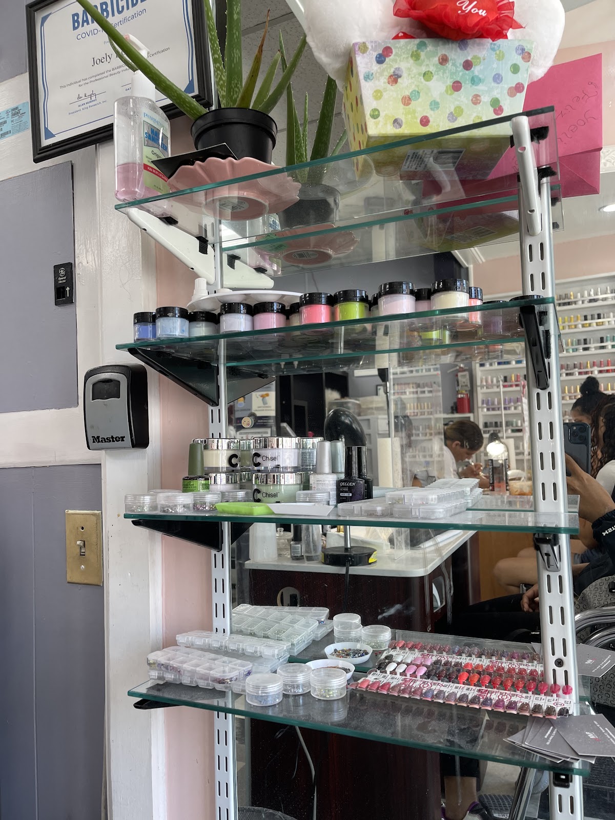 2010 Julio Beauty Salon