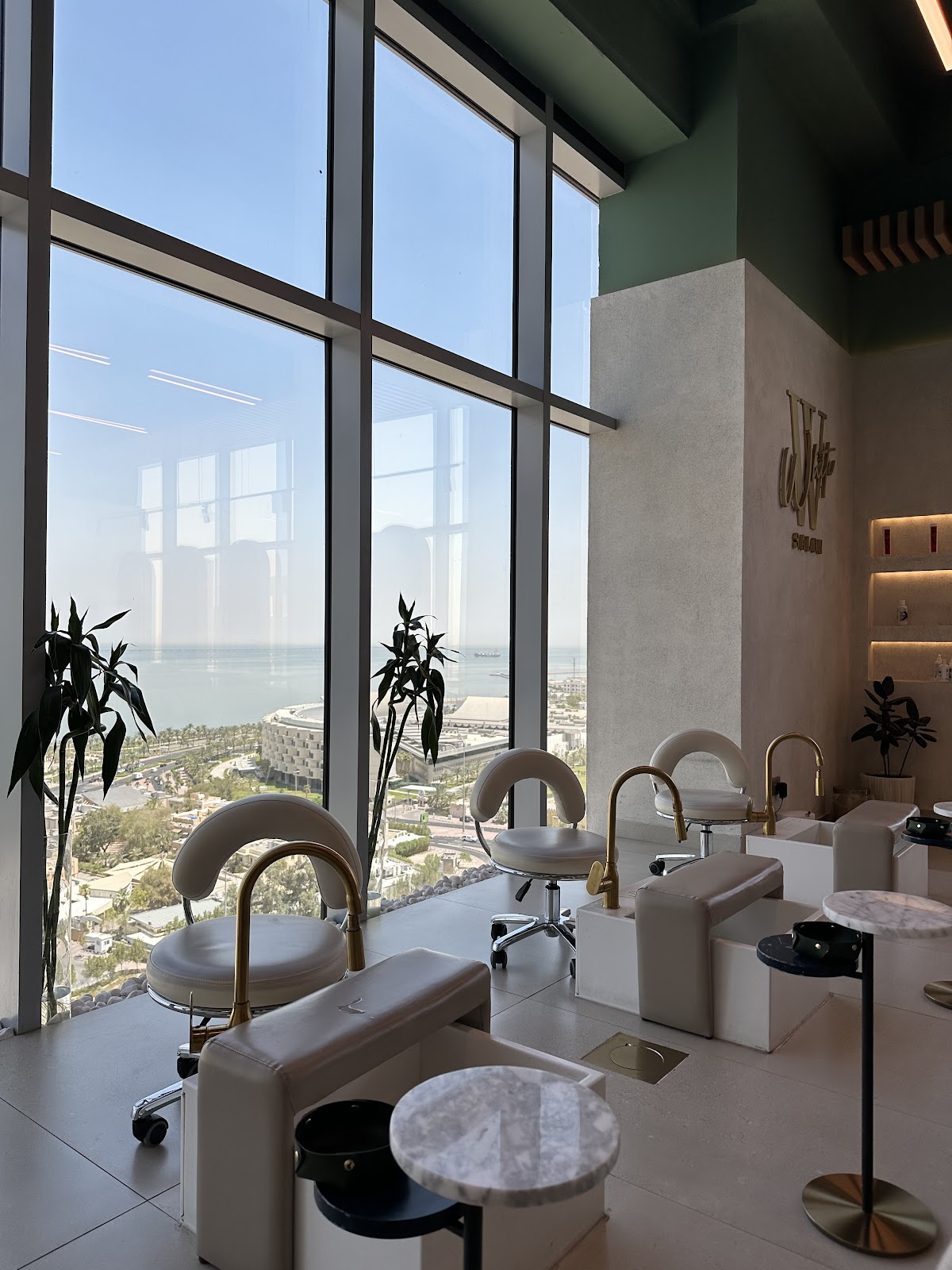 White Salon