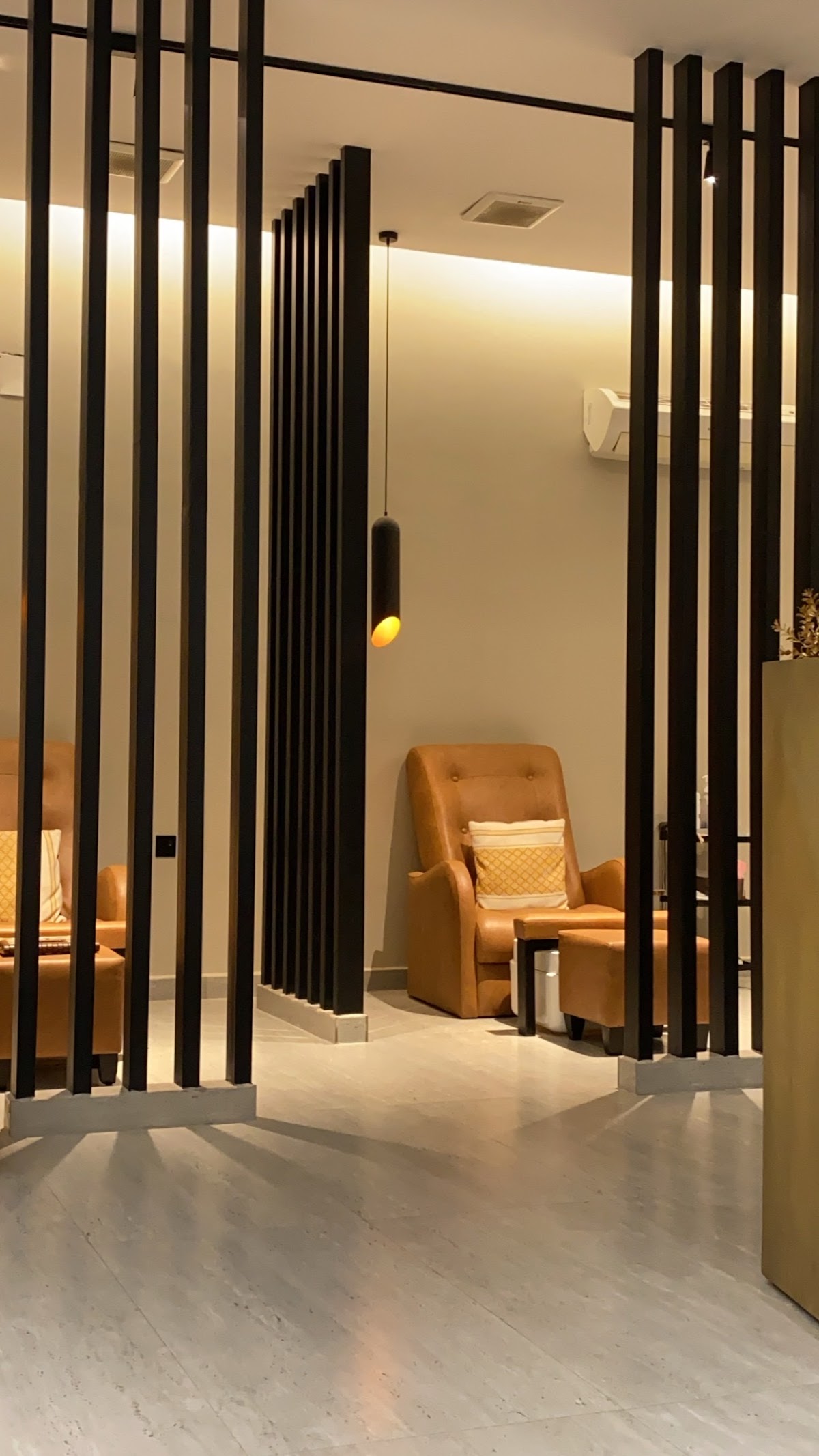 Contour Salon