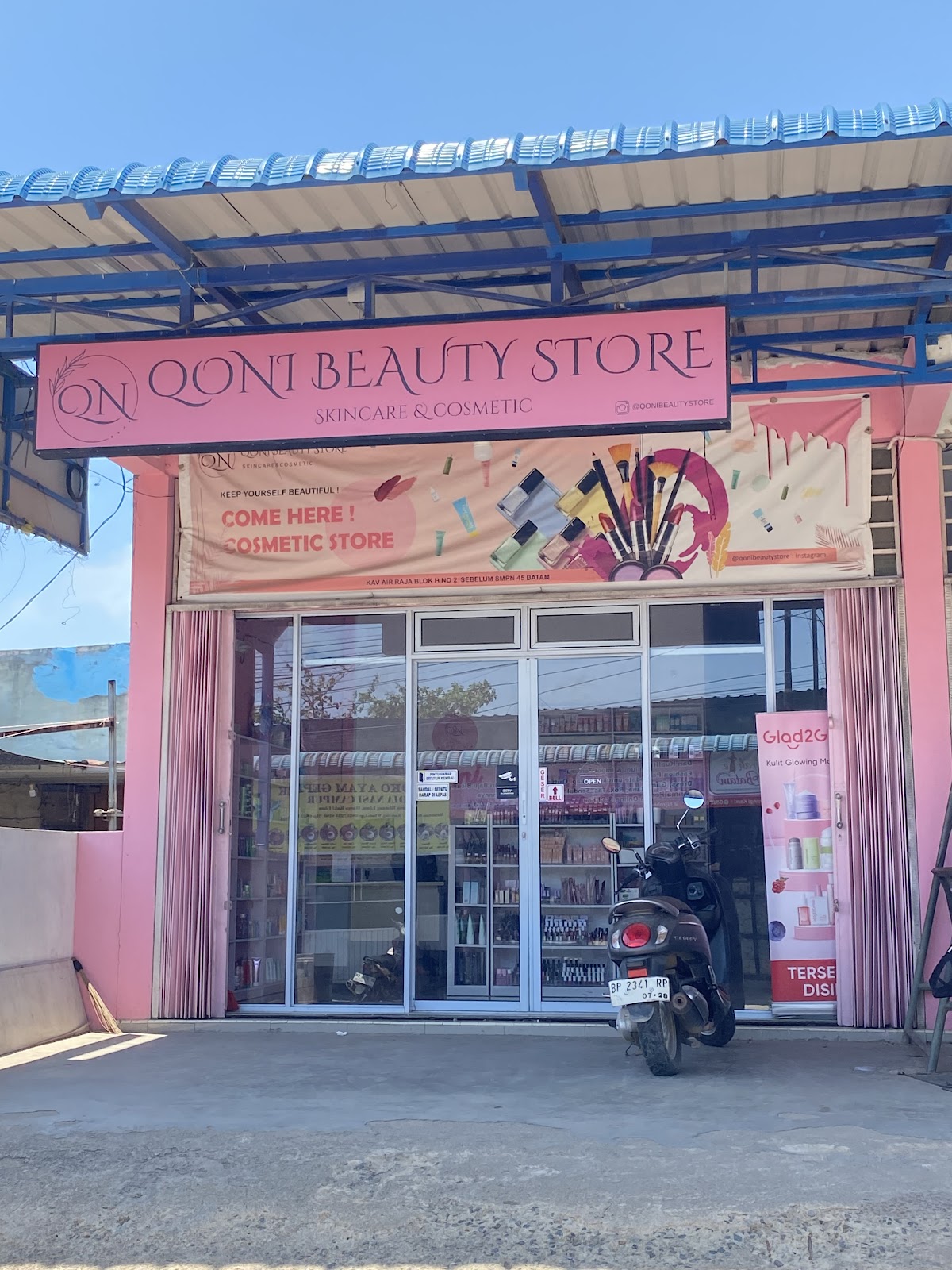 Qoni Beauty Store