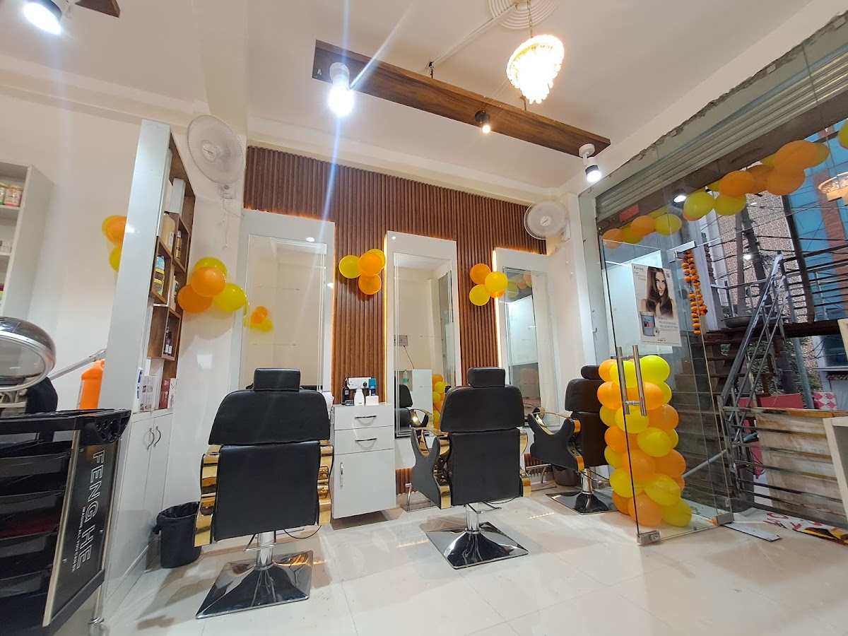 City Glamour Unisex Saloon