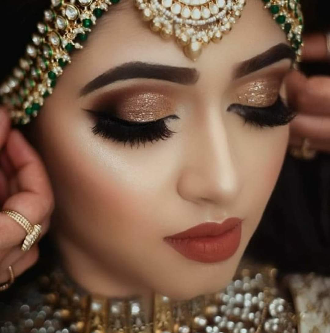 PS Makeup Studio