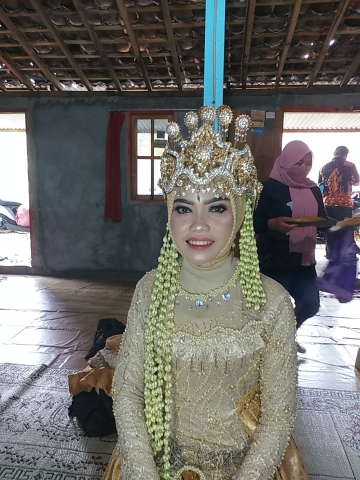 Sanggar Rias Dewi Sri