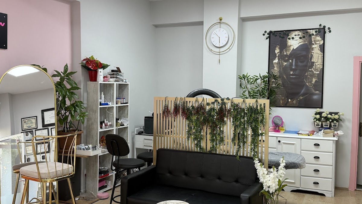 Luxy Design Studio