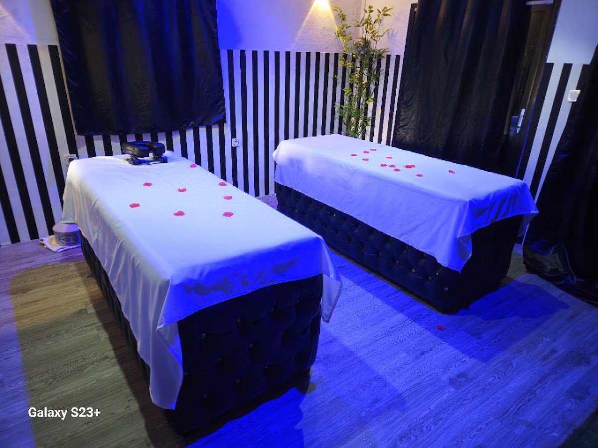 Luna's Beauty Institut Deido