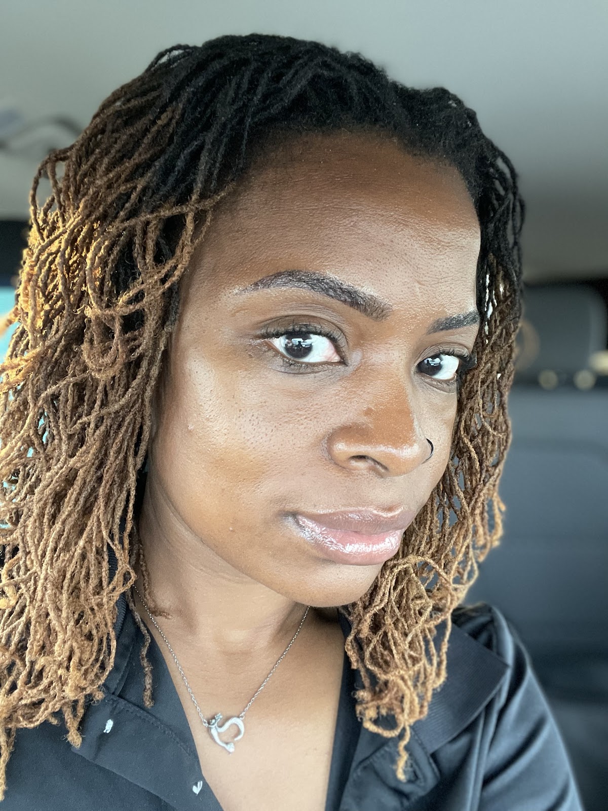 Divinity Luxe Beauty Bar