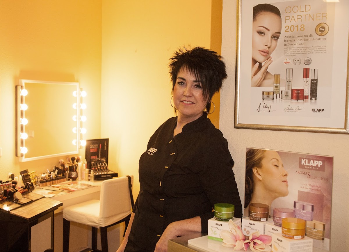 Isis Beauty and Nail Atelier