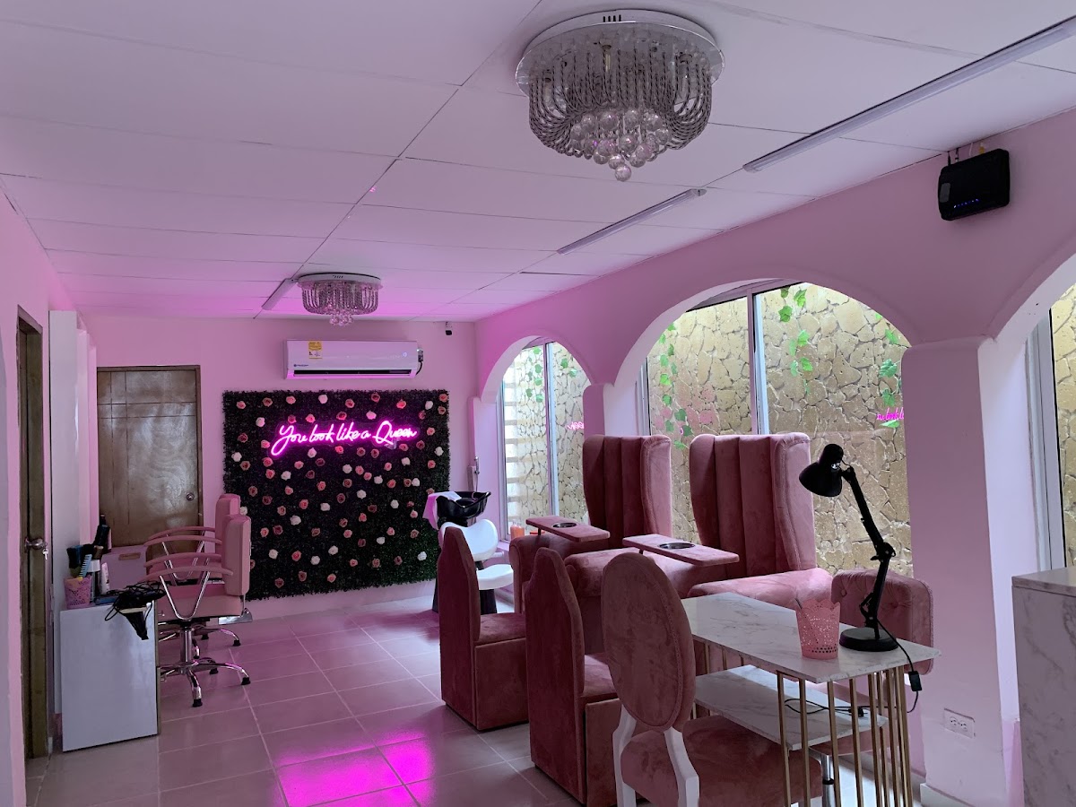 Beauty Salon