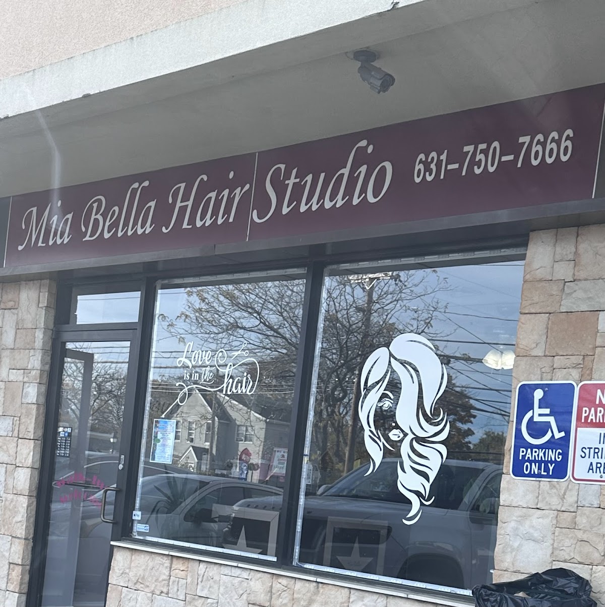 Mia Bella Hair Studio