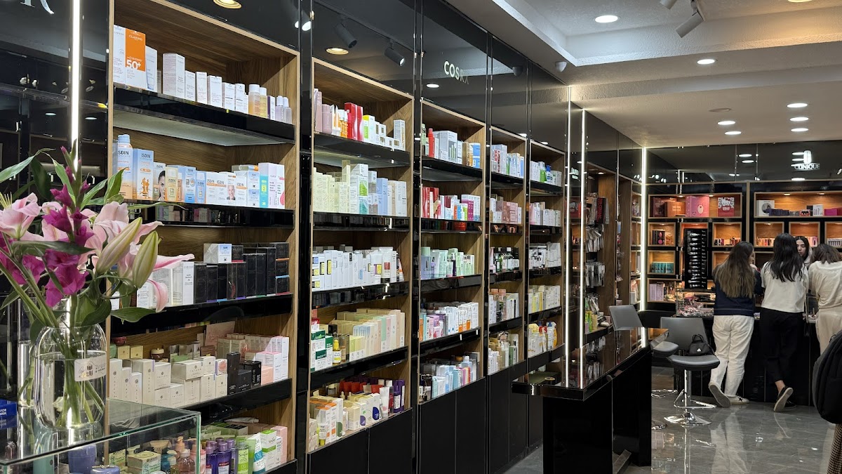 Lalehrokh Cosmetic Store