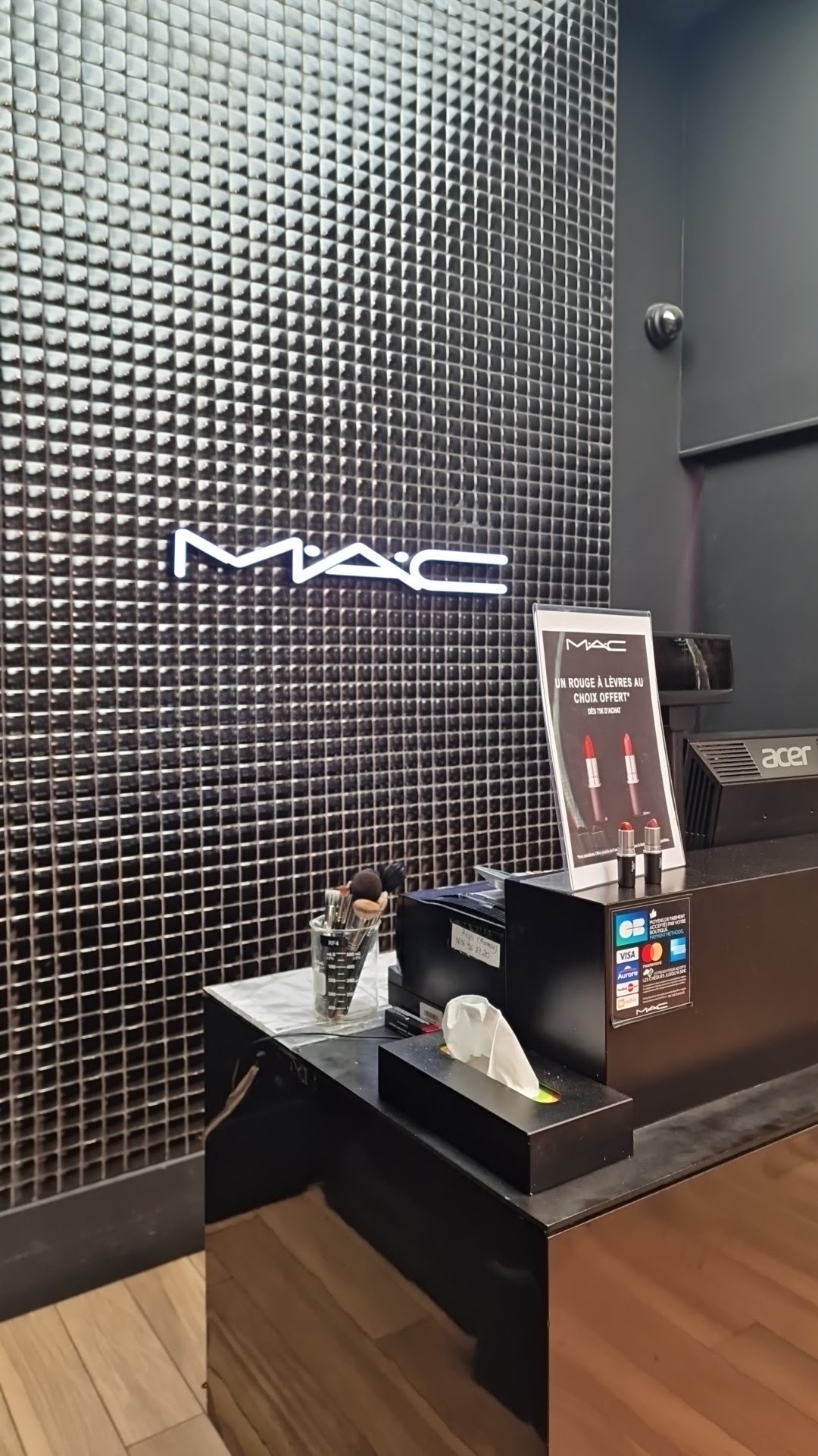 MAC Cosmetics