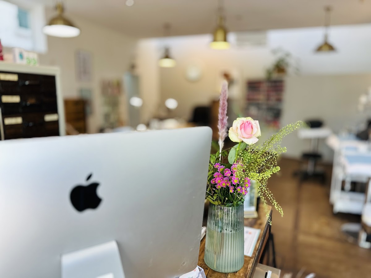 Beautylounge | Nails, Brows & Lashes