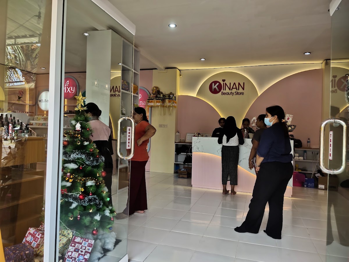 Kinan Beauty Store