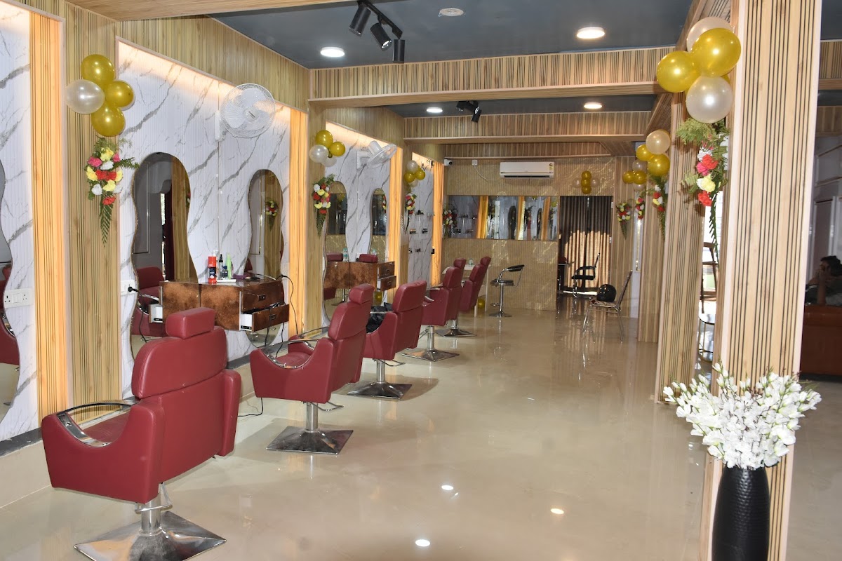 Divine Family Salon