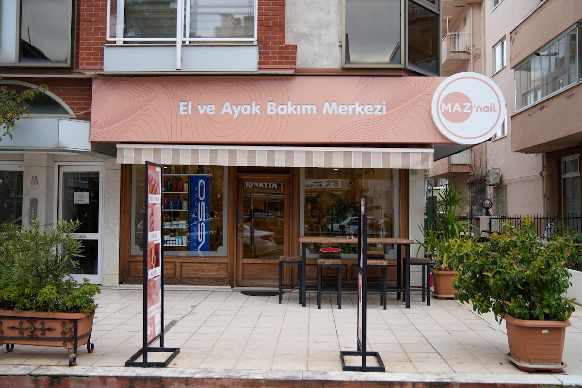 Maz Nail El ve Ayak Bakim Merkezi