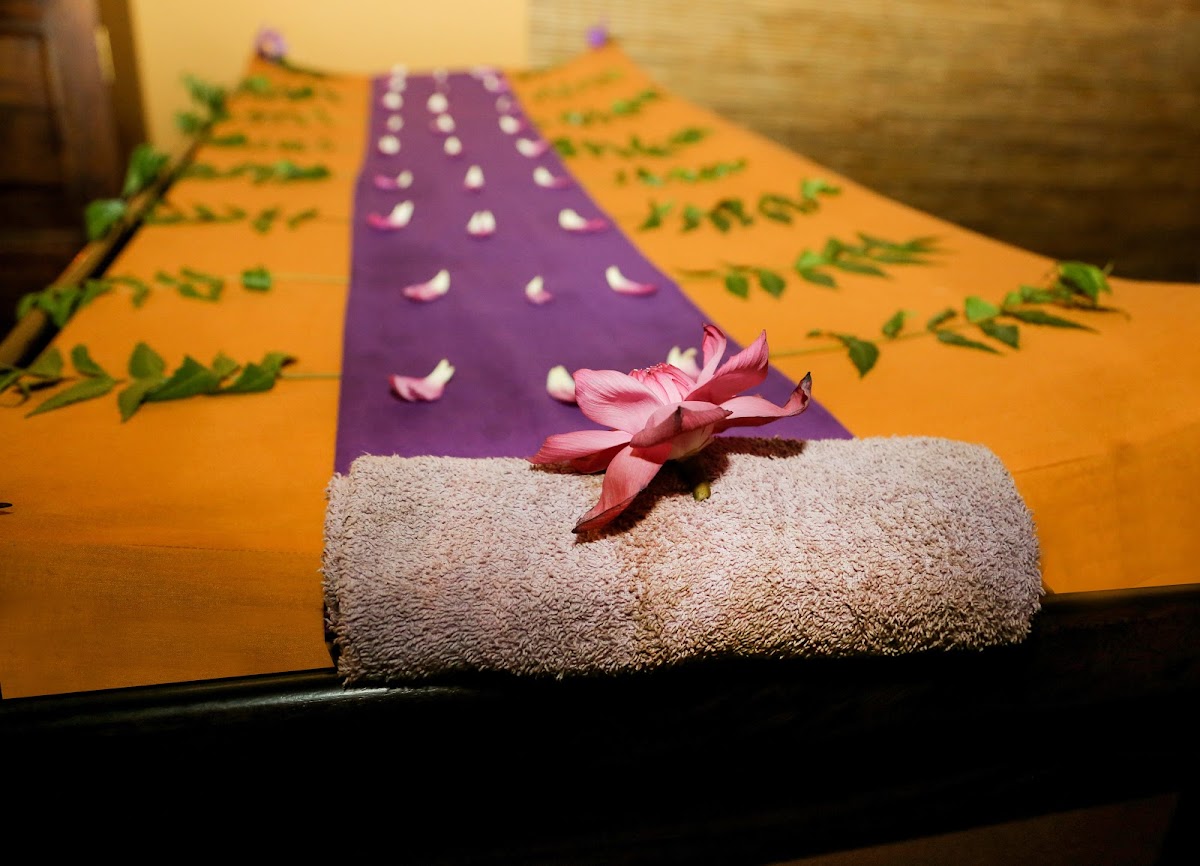 Chandhani Bandara Salons