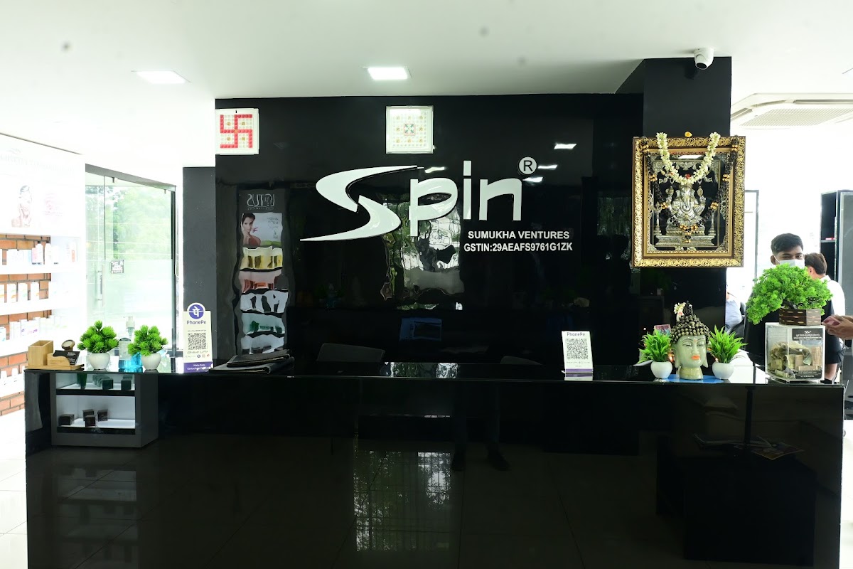 Spin Unisex Salon Tumkur