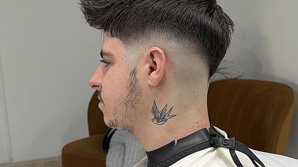 PELUQUERÍA EGO UNISEX
