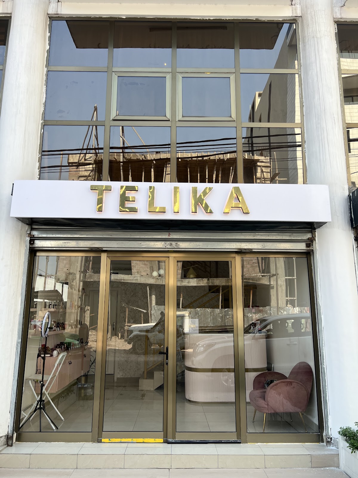 TELIKA Concept Store Beaute