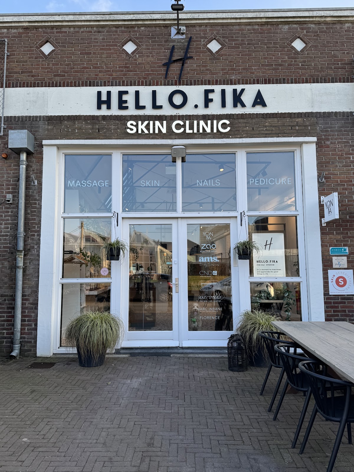Hello.Fika Skin Clinic B.V.