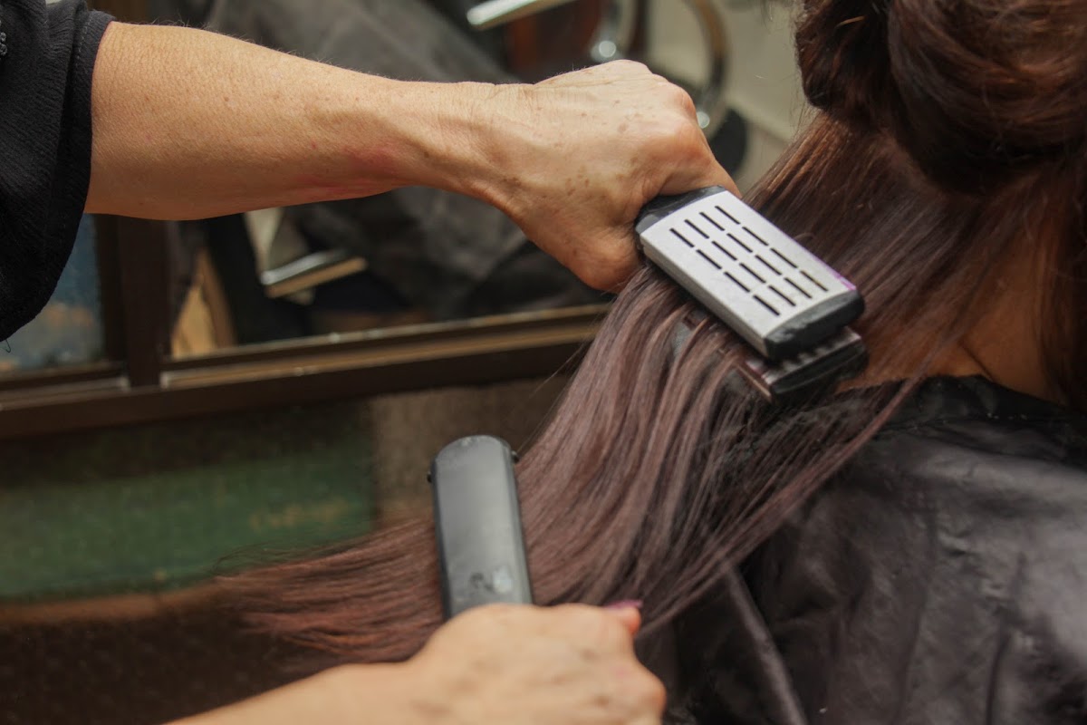 Hellen Salon