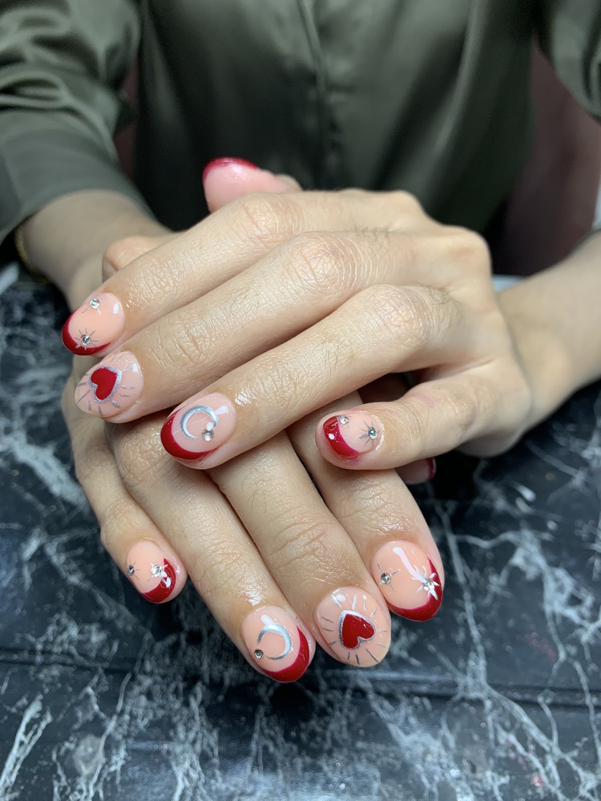 Glasy Beauty House
