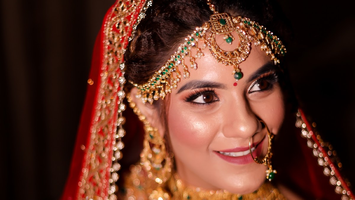 Schwarzkopf professional - The makeover studio Budaun