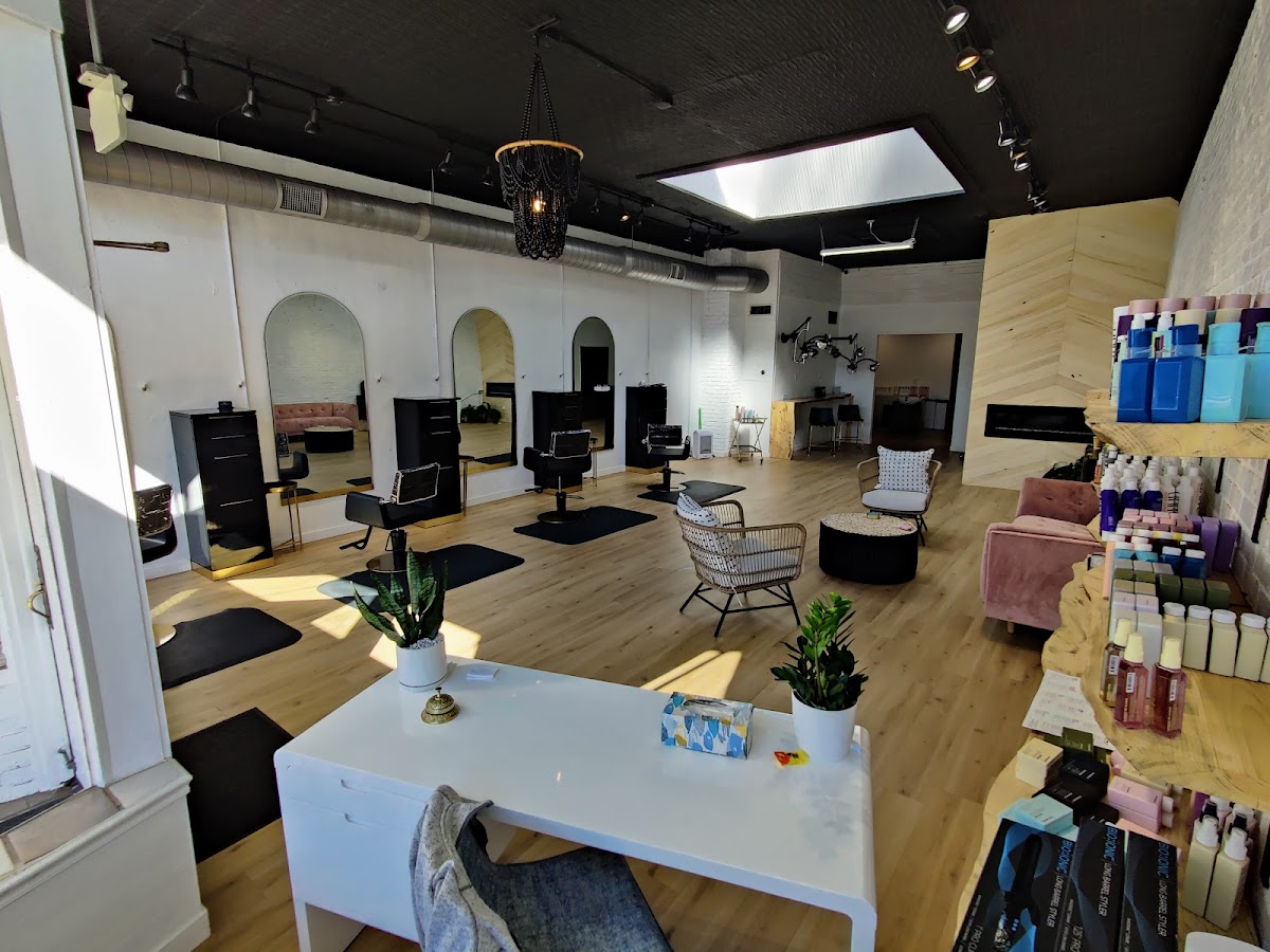 Four One Two Hair CO